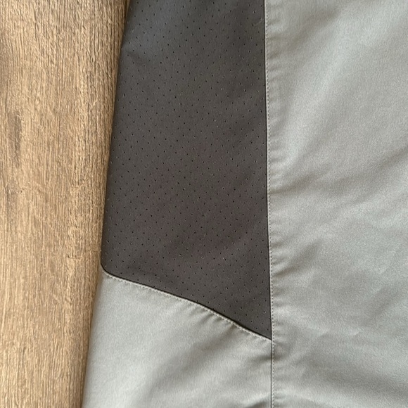 NWOT men’s medium 5.11 tactical lightweight short sleeve polo - Picture 7 of 9